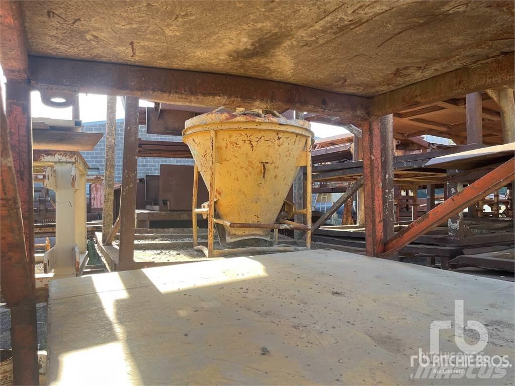  Concrete Bucket Beton tartozékok