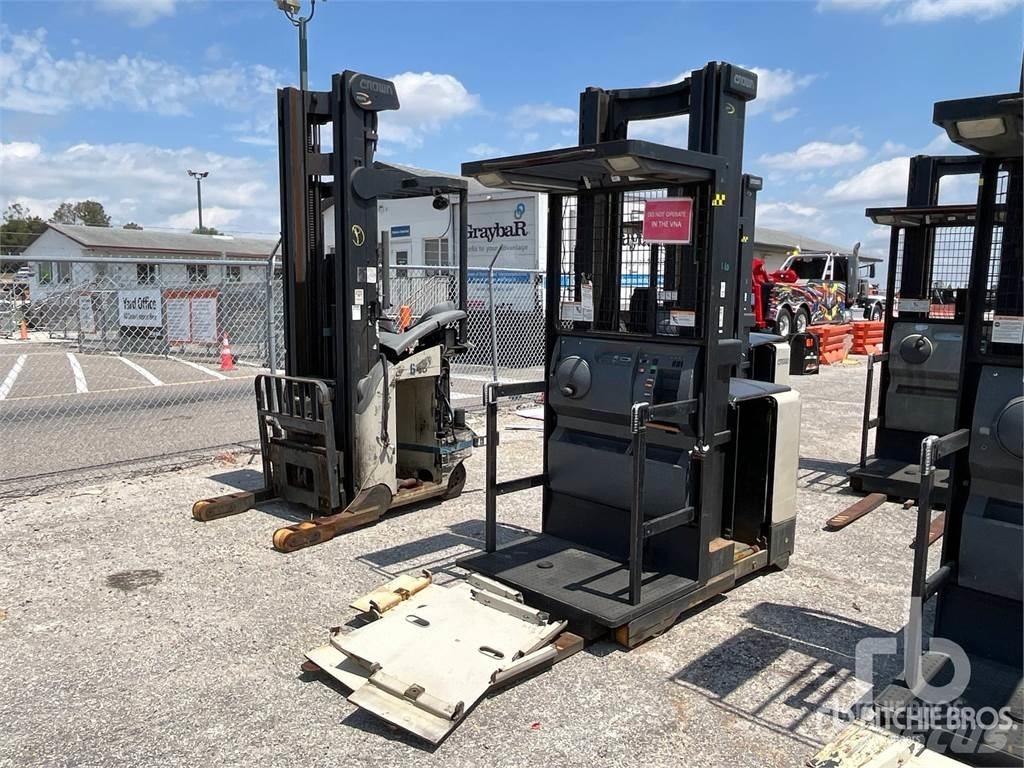 Crown SP3420-30 Elektromos targoncák