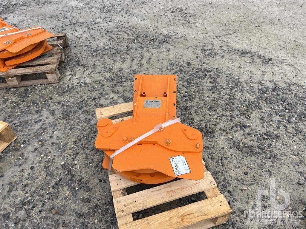 Deleks CF11 Lánctalpas dömperek