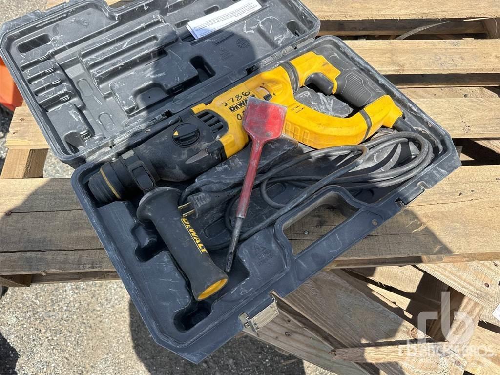 DeWalt D25262 Építőipar - Egyebek