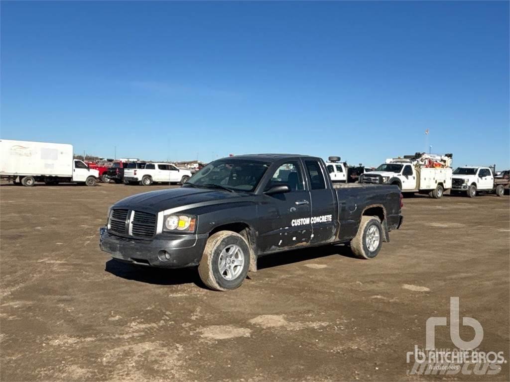 Dodge DAKOTA Kis teherszállító/Platós kocsi