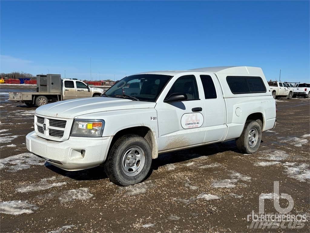 Dodge DAKOTA Kis teherszállító/Platós kocsi