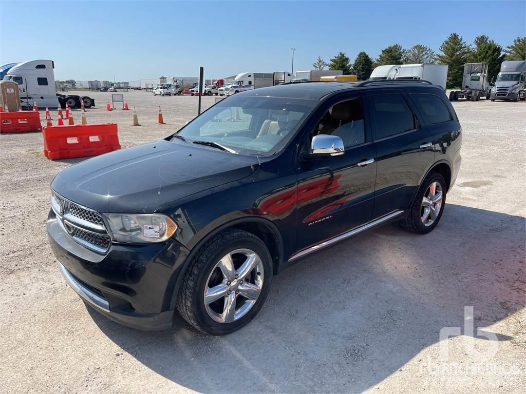 Dodge DURANGO Kis teherszállító/Platós kocsi