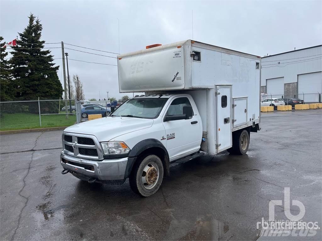 Dodge RAM 5500 Közúti karbantartó haszongépek