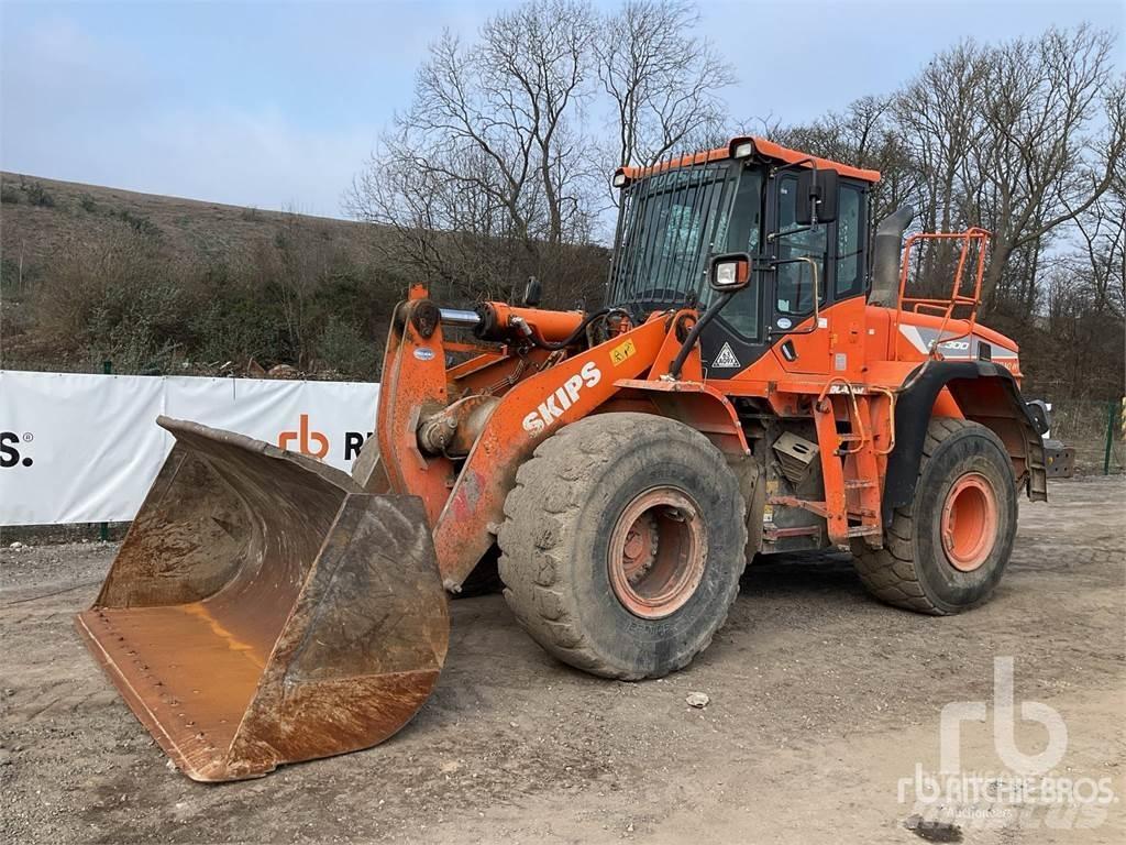 Doosan DL300-5 Gumikerekes homlokrakodók