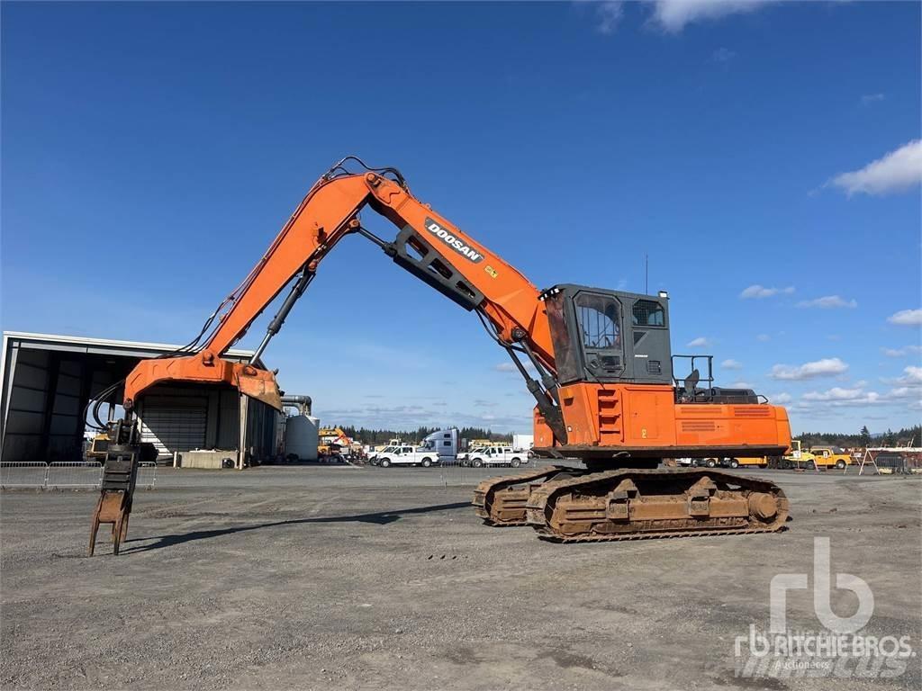Doosan DX380LL Átrakógépek