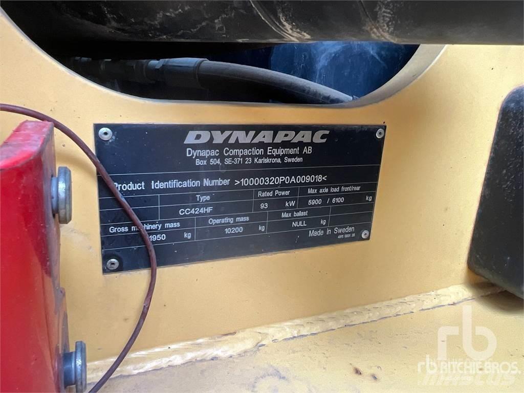 Dynapac CC424HF Ikerdobos hengerek