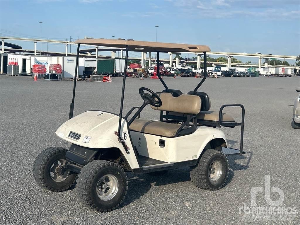 E-Z-GO Electric Golfkocsik