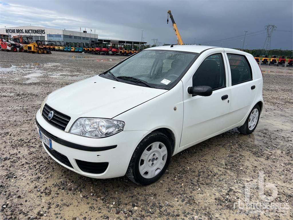 Fiat PUNTO Kistehergépjárművek