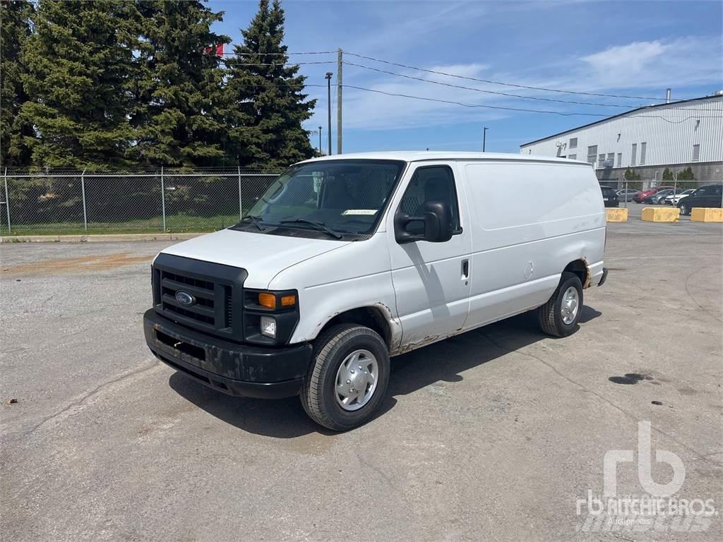 Ford E-250 Hűtős