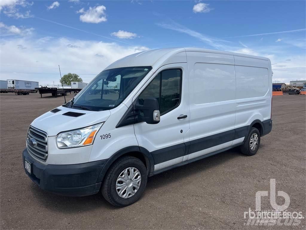 Ford E-350 Hűtős