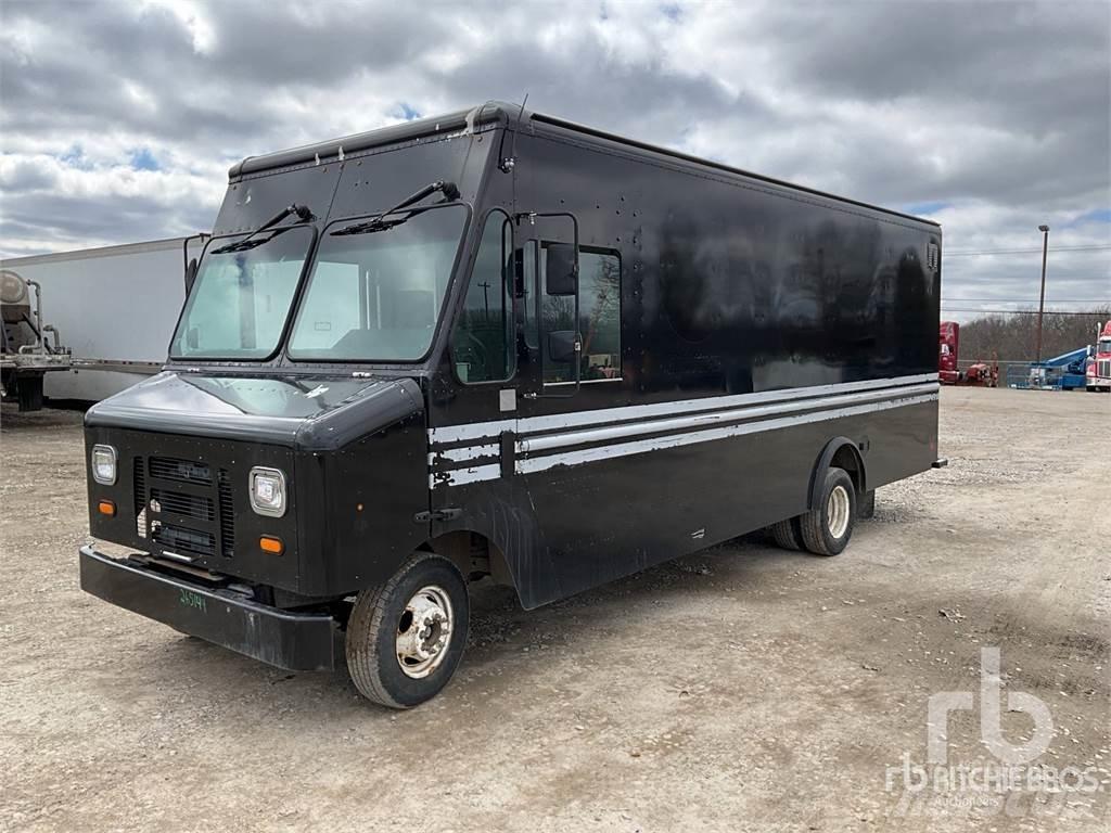 Ford E350 Transporterek