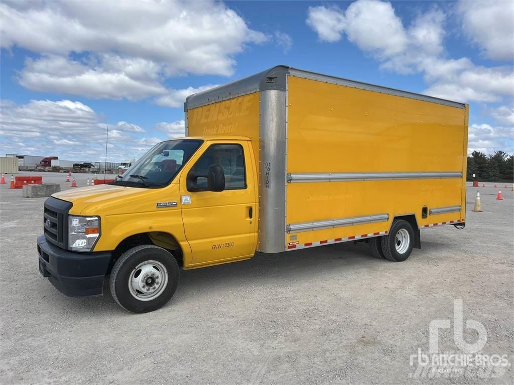 Ford E350 Transporterek