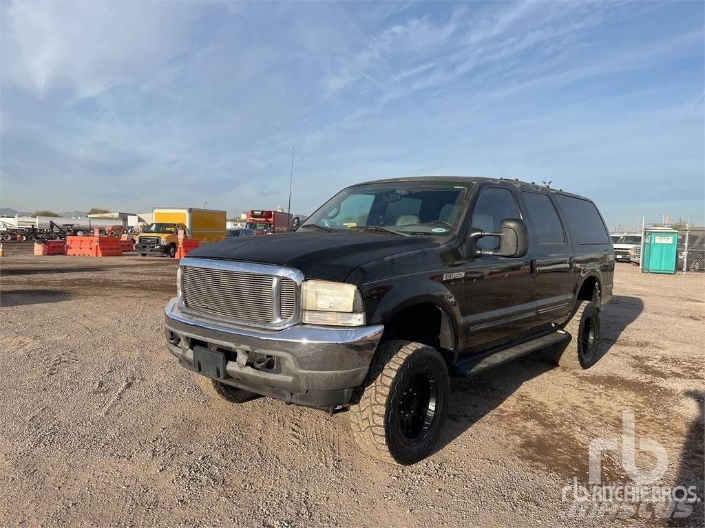 Ford EXCURSION Kis teherszállító/Platós kocsi