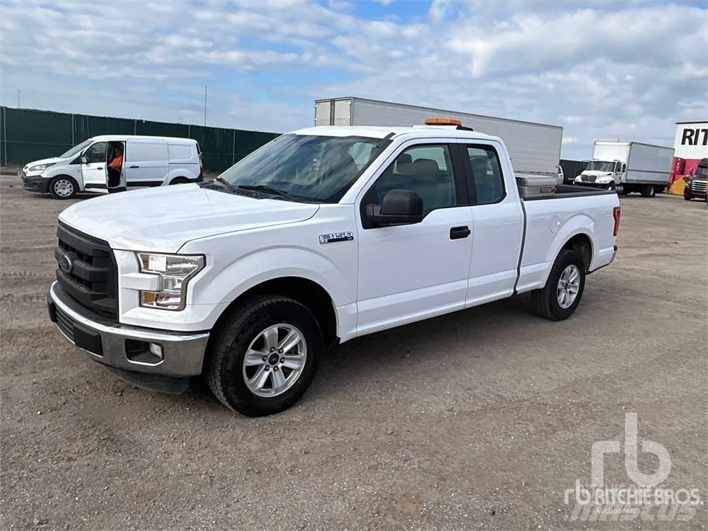 Ford F-150 Kis teherszállító/Platós kocsi