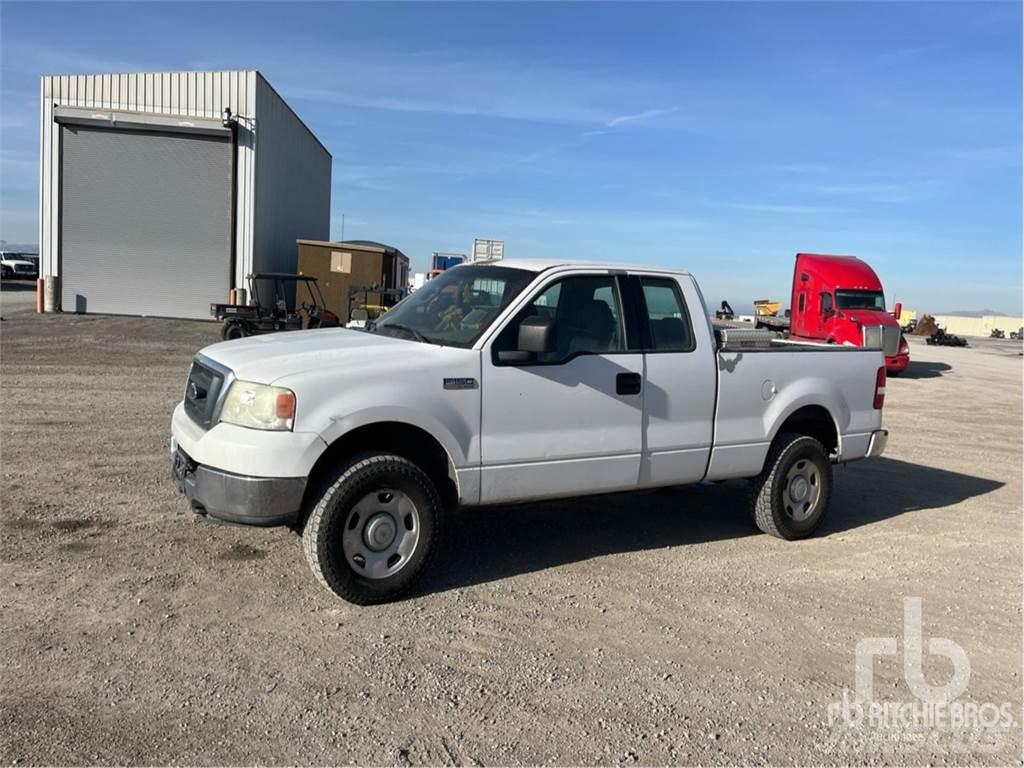 Ford F-150 Kis teherszállító/Platós kocsi