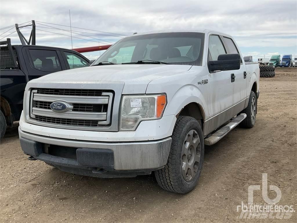 Ford F-150 Kis teherszállító/Platós kocsi