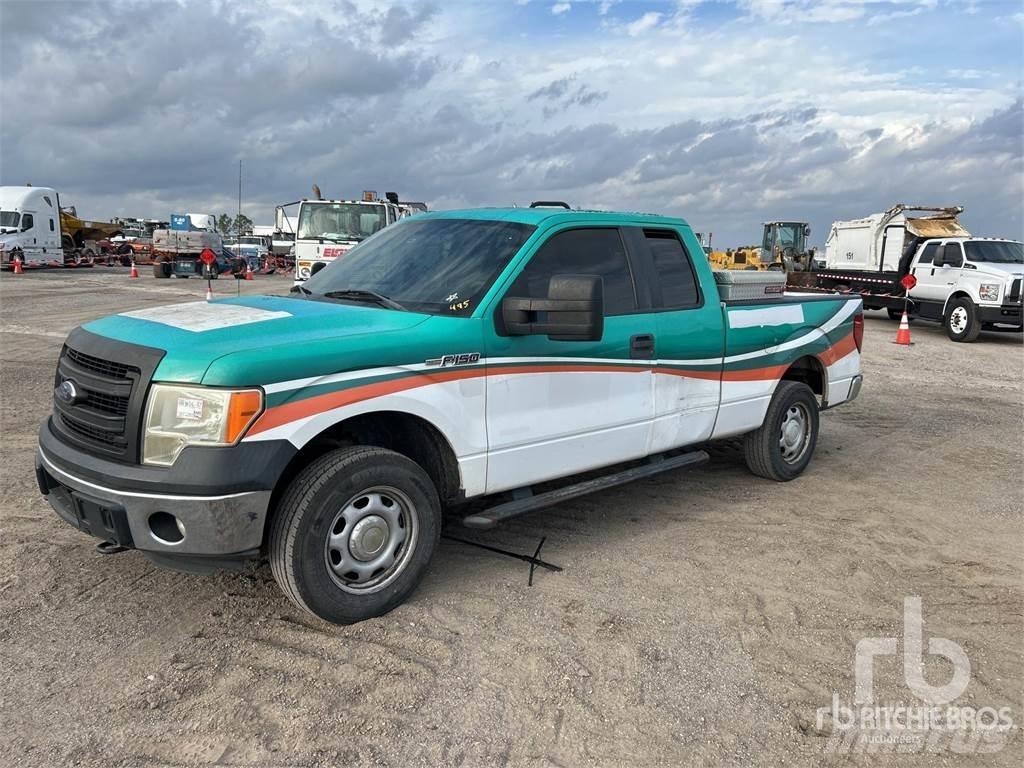 Ford F-150 Kis teherszállító/Platós kocsi