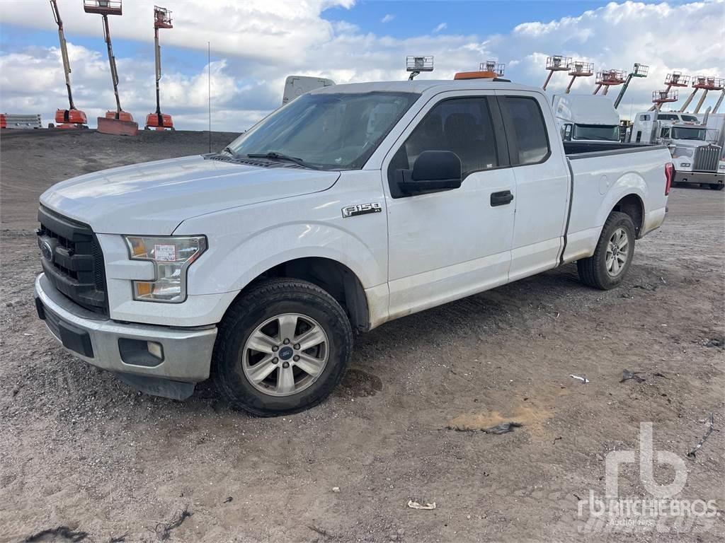 Ford F-150 Kis teherszállító/Platós kocsi