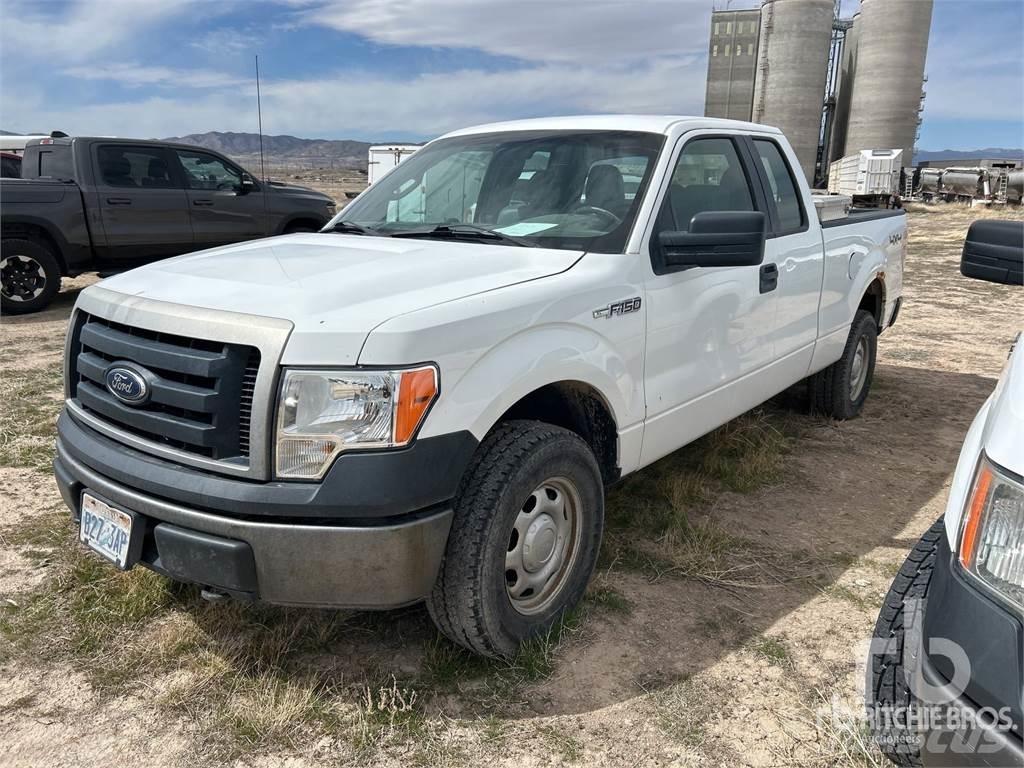 Ford F-150 Kis teherszállító/Platós kocsi