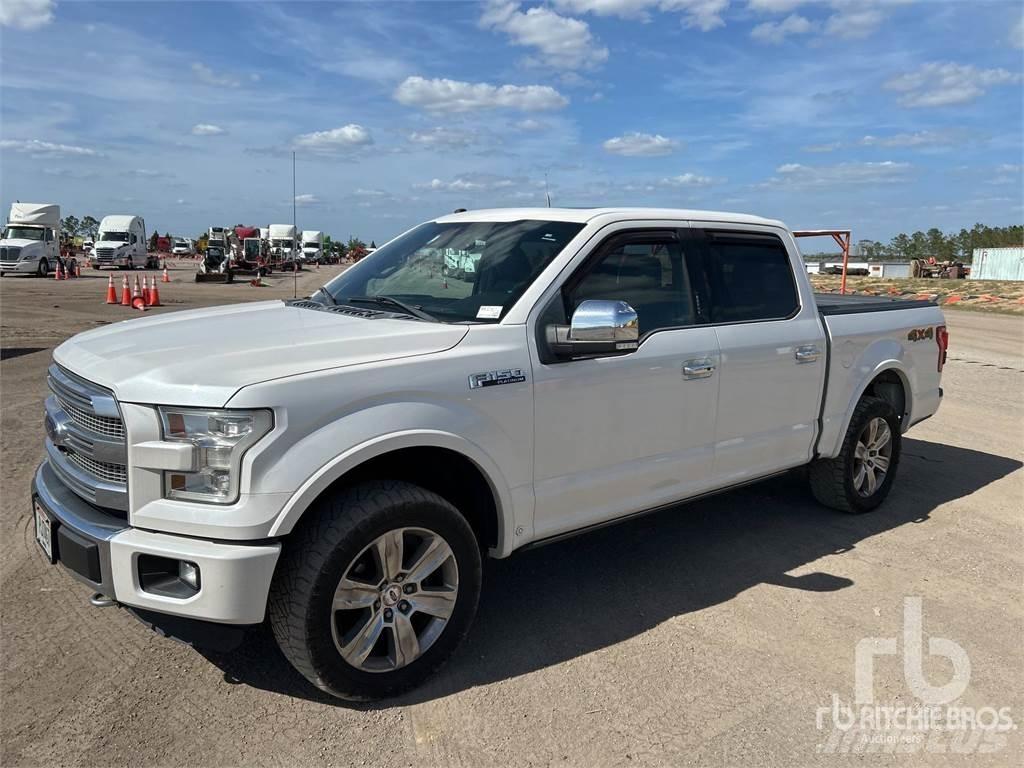 Ford F-150 Kis teherszállító/Platós kocsi