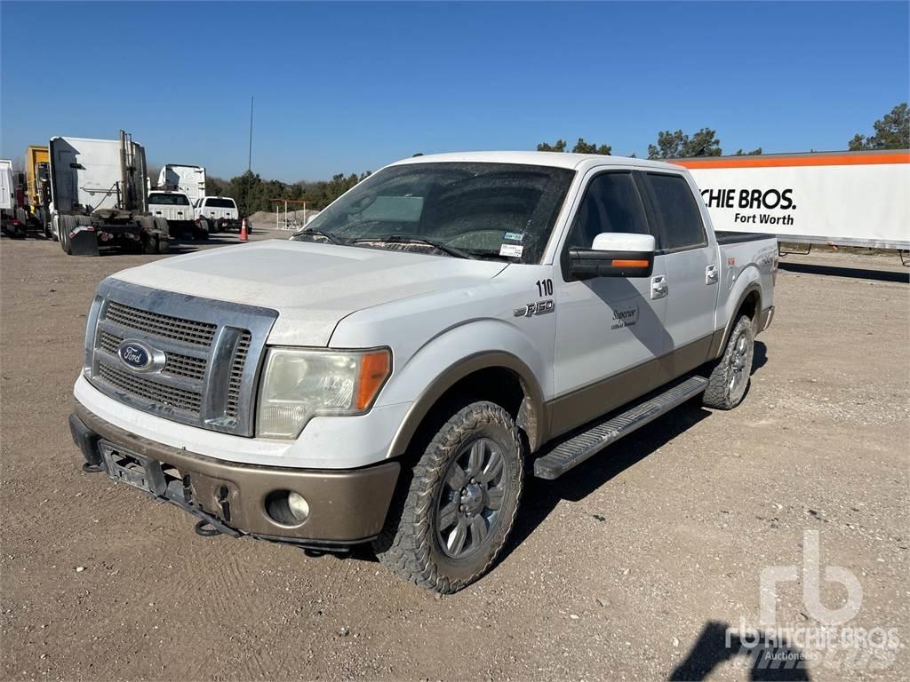 Ford F-150 Kis teherszállító/Platós kocsi