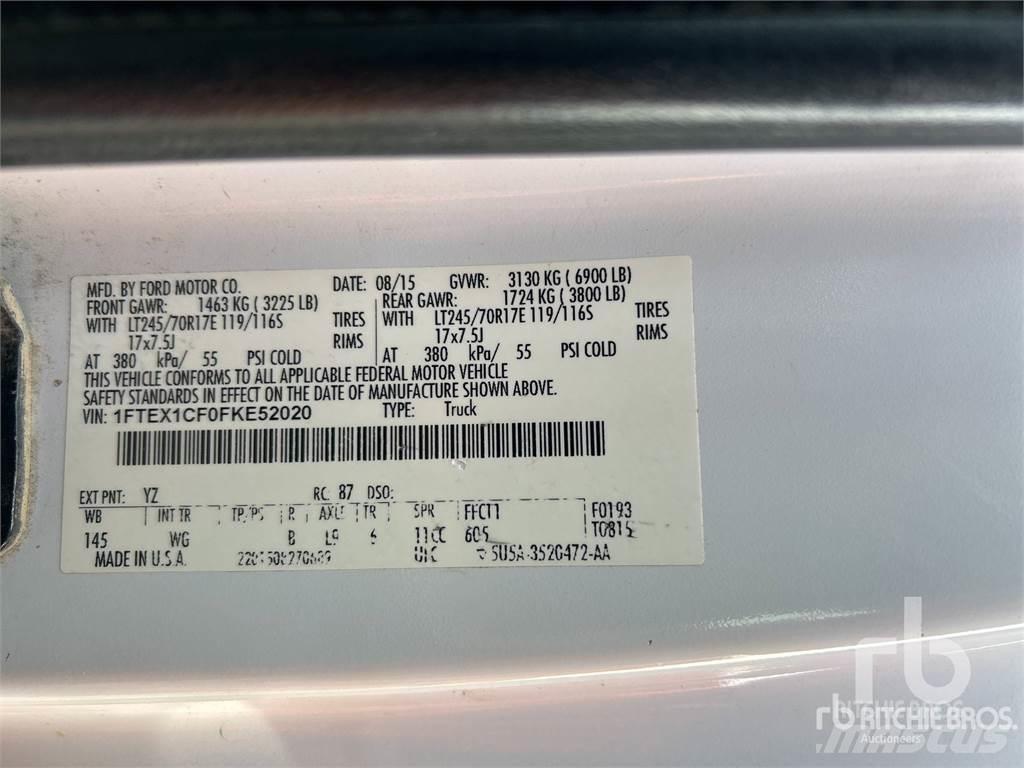 Ford F-150 Kis teherszállító/Platós kocsi