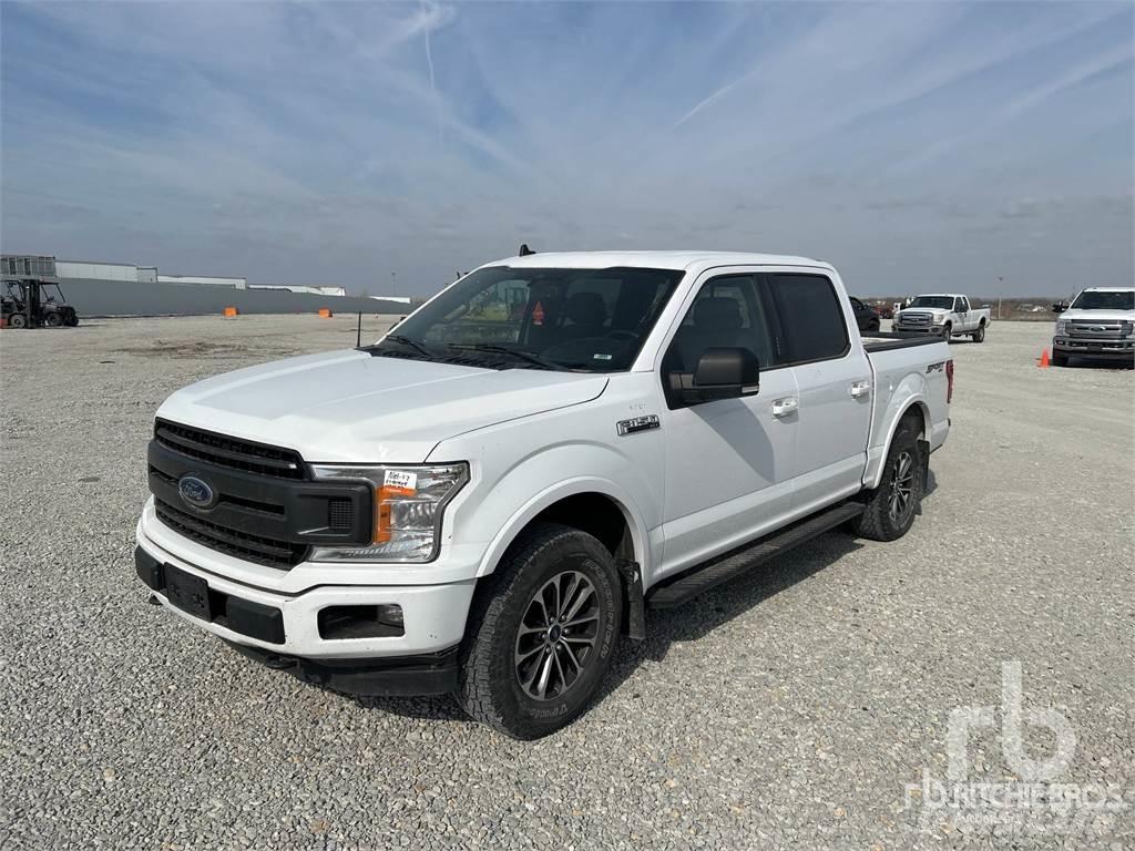 Ford F-150 Kis teherszállító/Platós kocsi