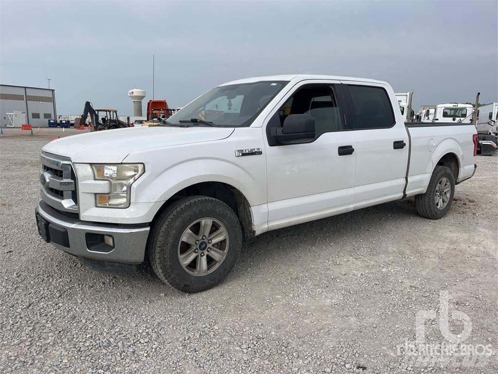 Ford F-150 Kis teherszállító/Platós kocsi