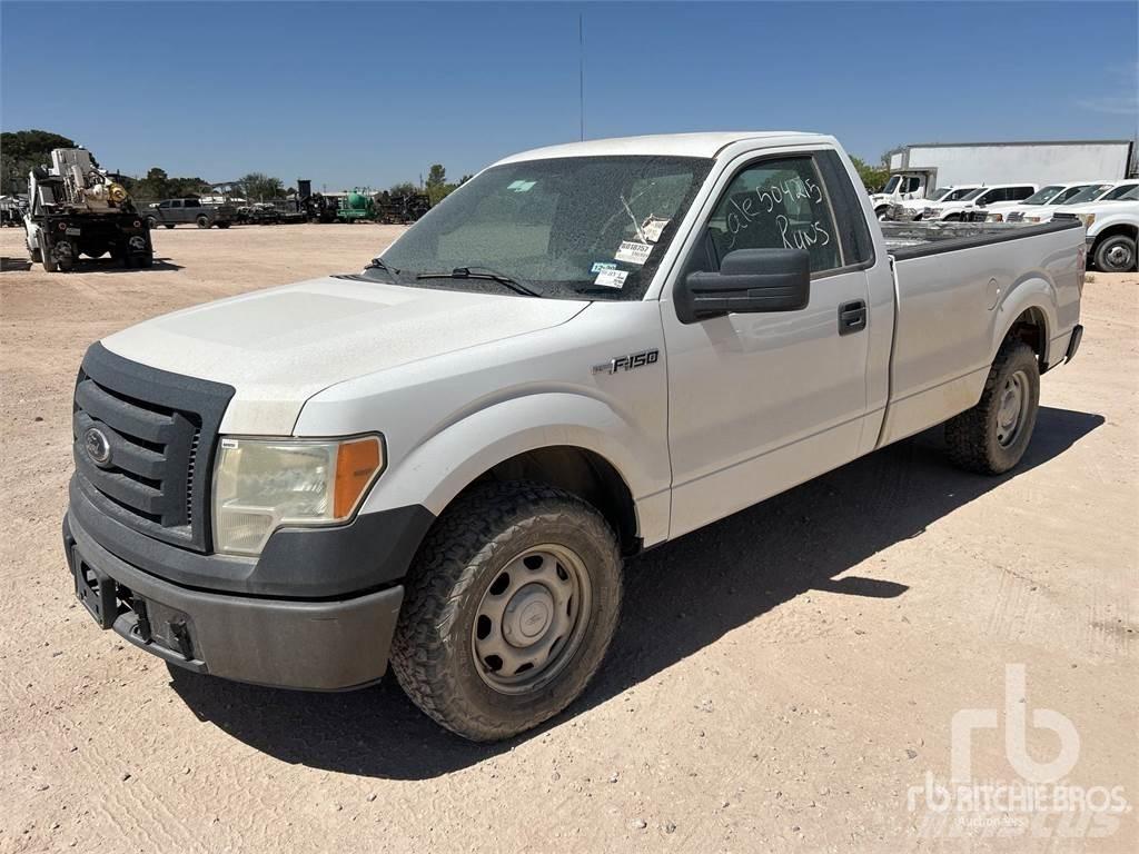 Ford F-150 Kis teherszállító/Platós kocsi