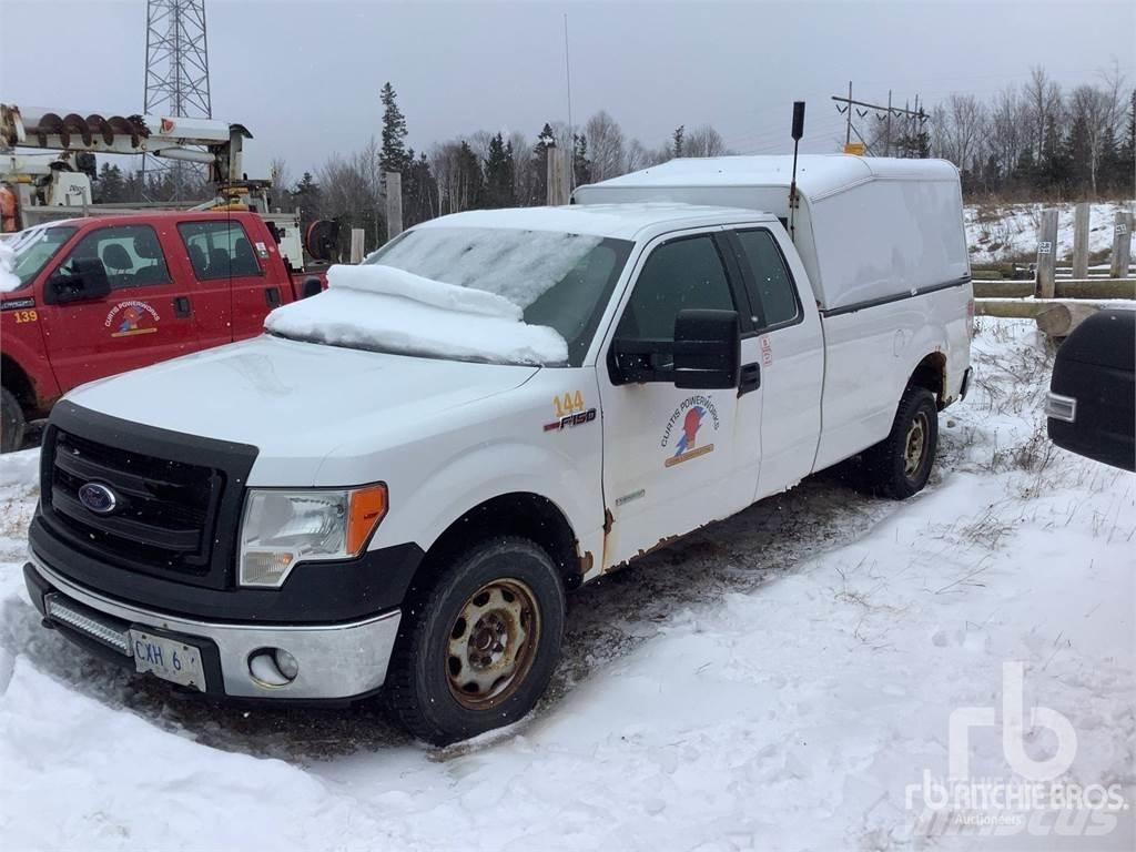 Ford F-150 Kis teherszállító/Platós kocsi