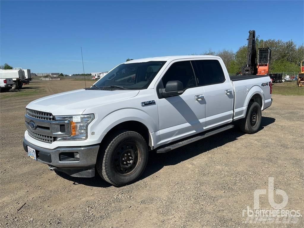 Ford F-150 Kis teherszállító/Platós kocsi