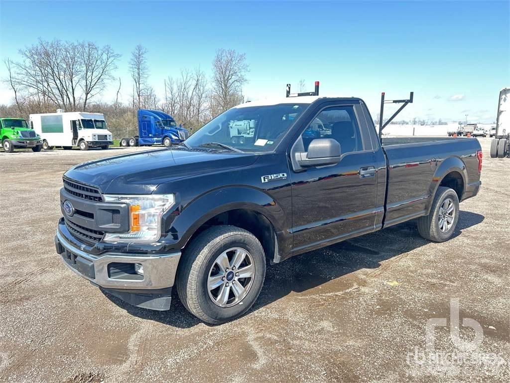 Ford F-150 Kis teherszállító/Platós kocsi
