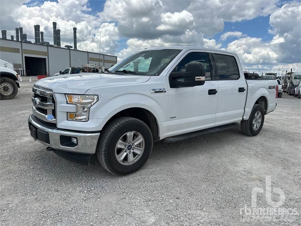 Ford F-150 Kis teherszállító/Platós kocsi