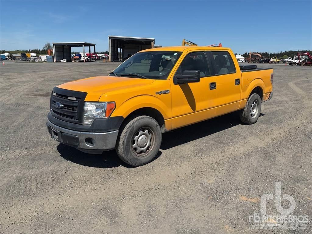 Ford F-150 Kis teherszállító/Platós kocsi