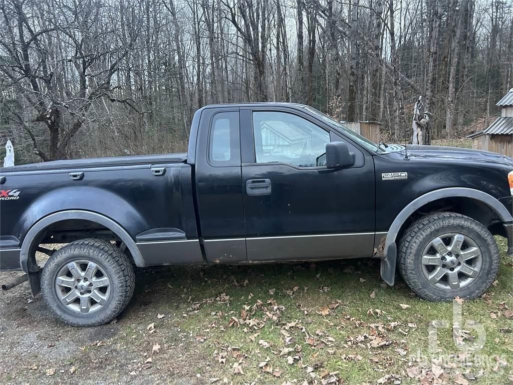 Ford F-150 Kis teherszállító/Platós kocsi