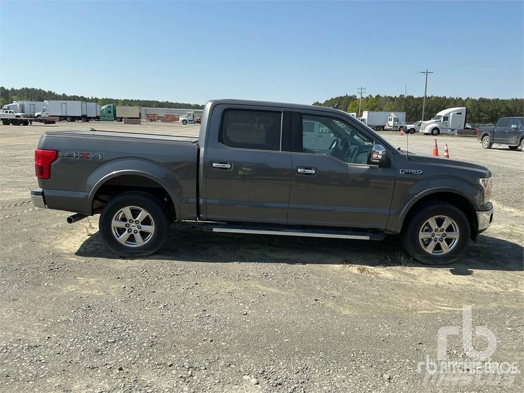 Ford F-150 Kis teherszállító/Platós kocsi