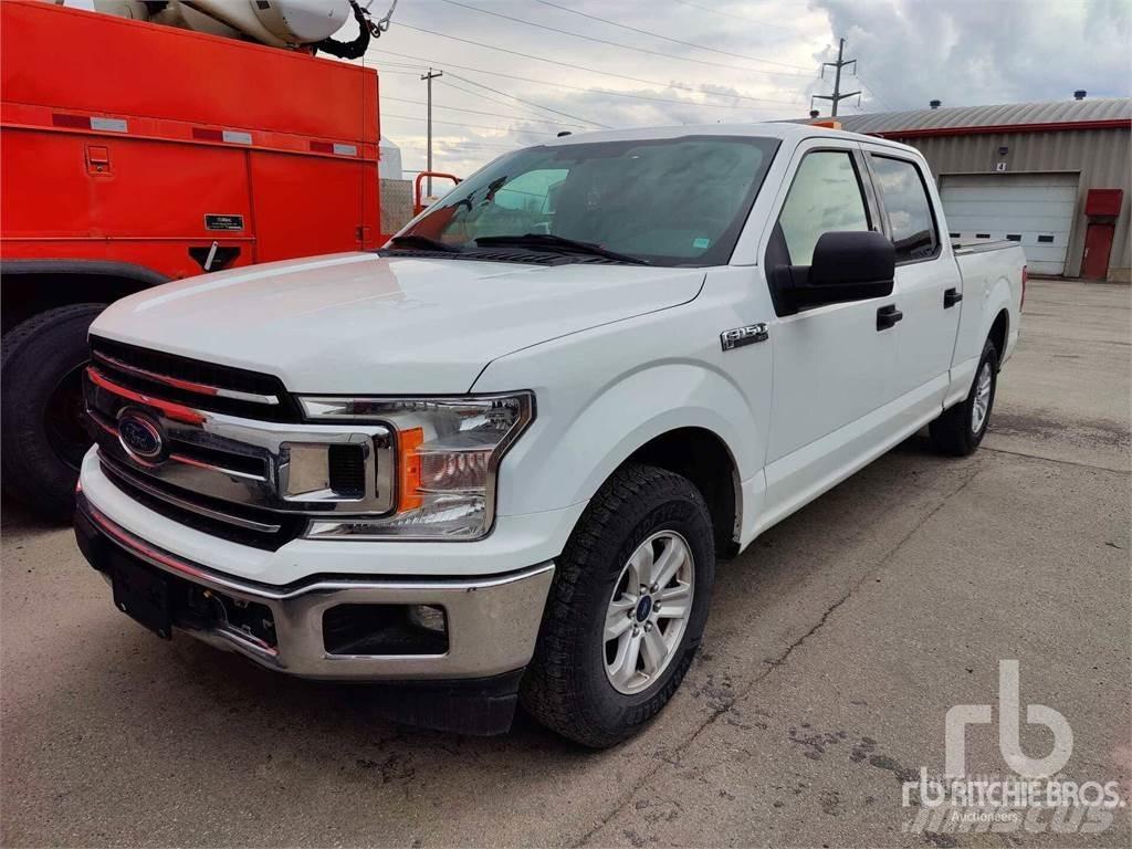Ford F-150 Kis teherszállító/Platós kocsi