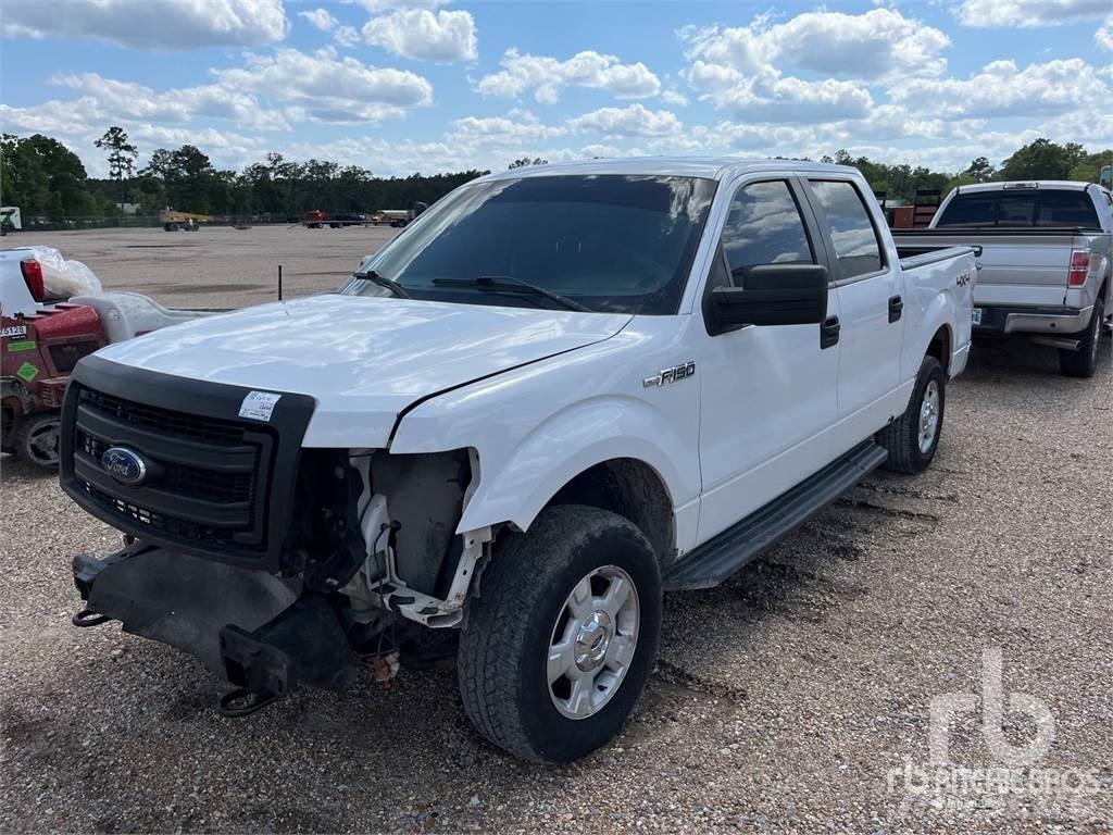 Ford F-150 Kis teherszállító/Platós kocsi
