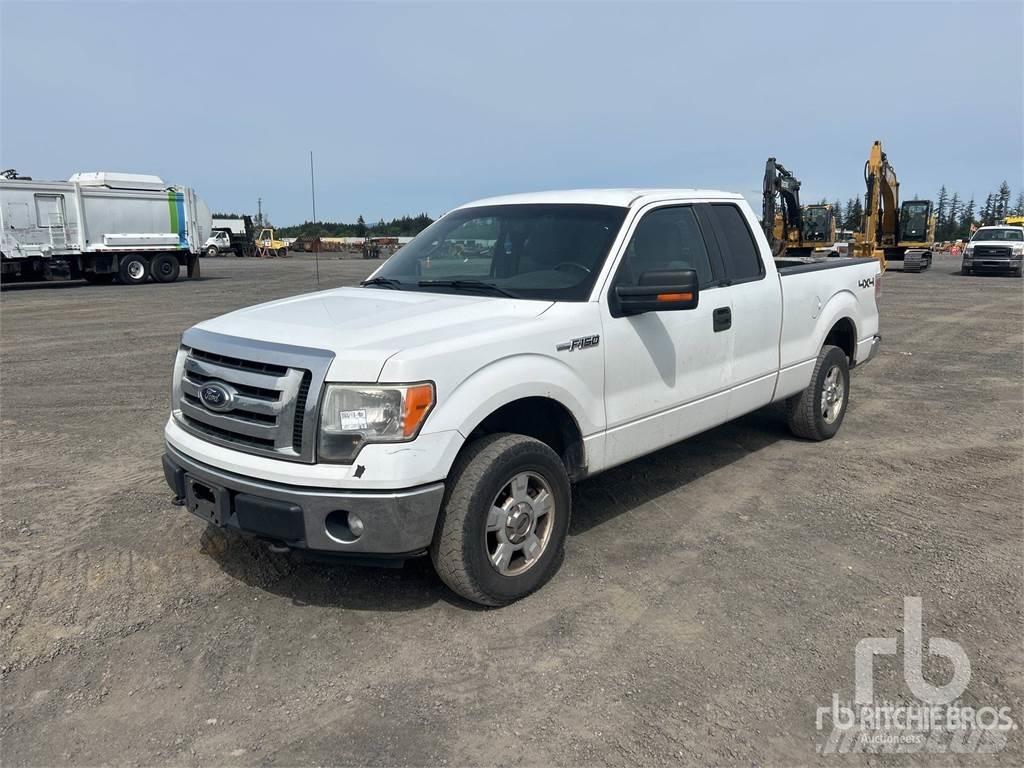 Ford F-150 Kis teherszállító/Platós kocsi
