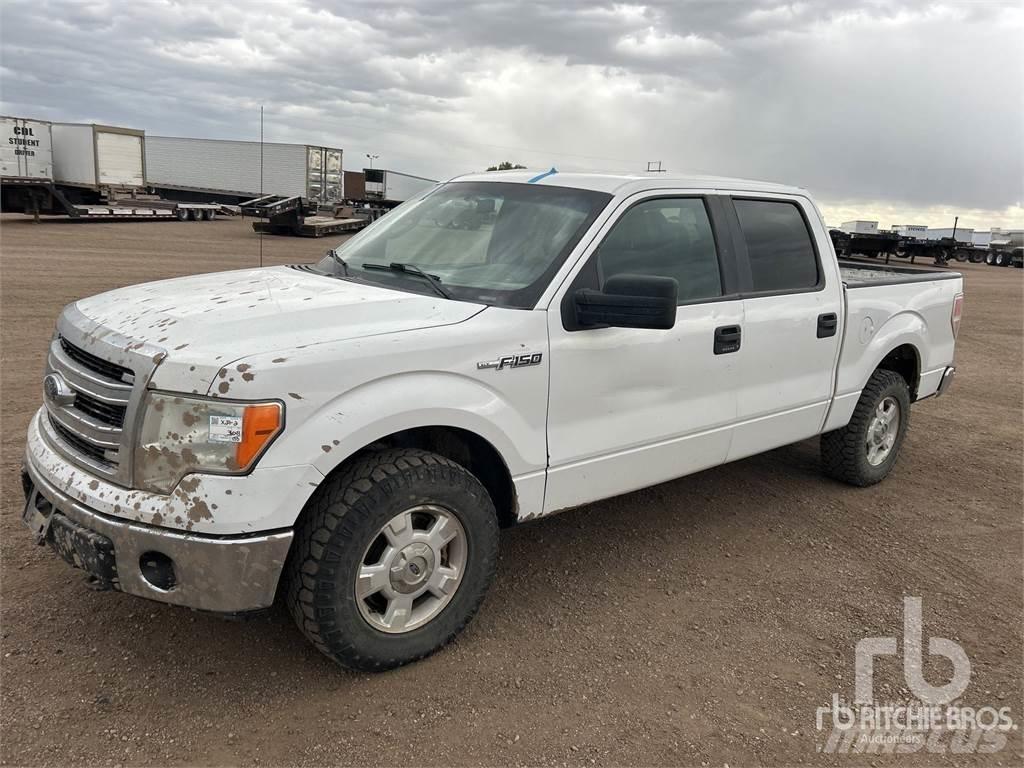 Ford F-150 Kis teherszállító/Platós kocsi