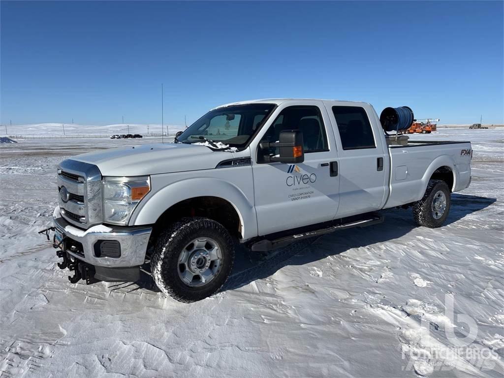 Ford F-250 Kis teherszállító/Platós kocsi