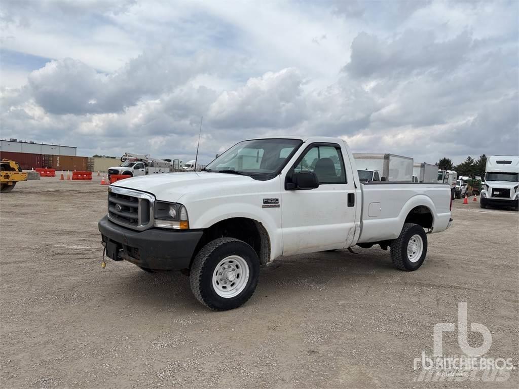 Ford F-250 Kis teherszállító/Platós kocsi