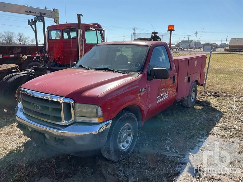 Ford F-250 Közúti karbantartó haszongépek