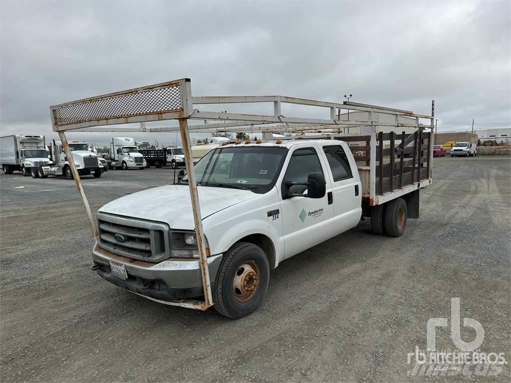 Ford F-350 Platós / Ponyvás teherautók