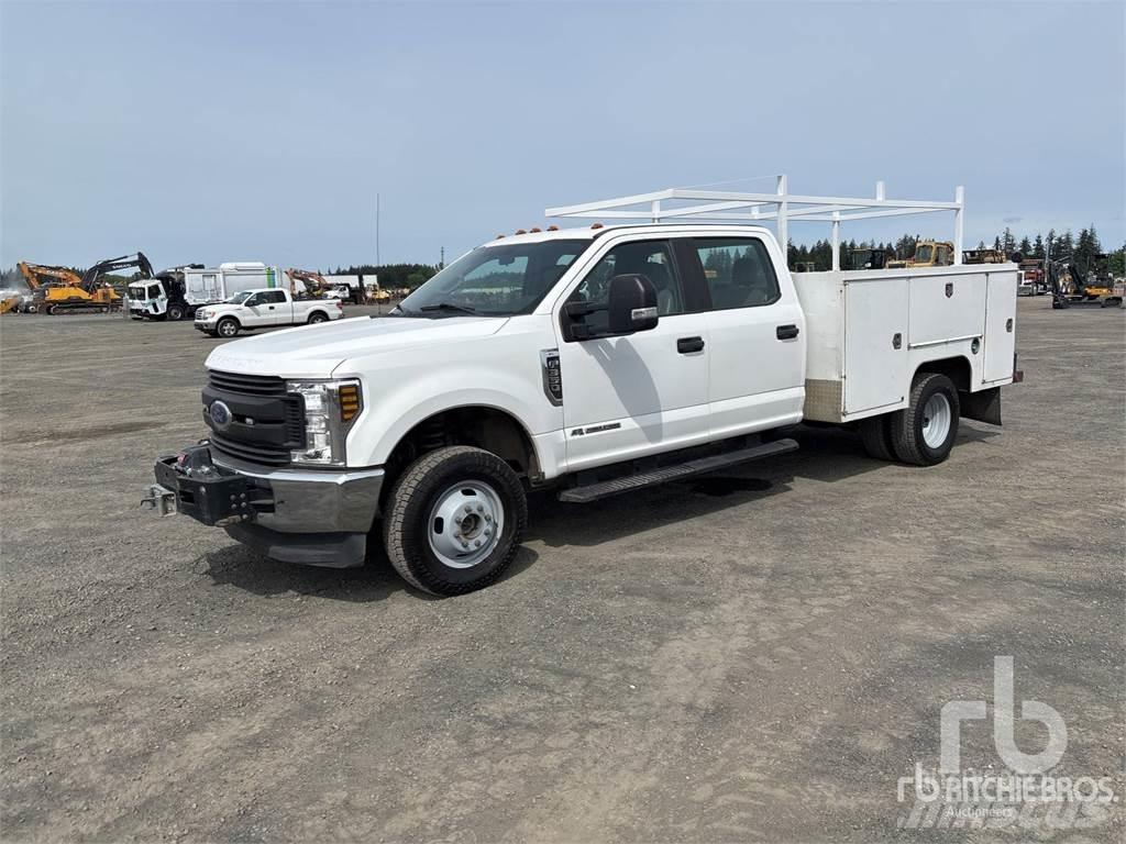 Ford F-350 Közúti karbantartó haszongépek