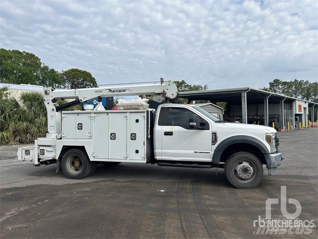 Ford F-550 Közúti karbantartó haszongépek