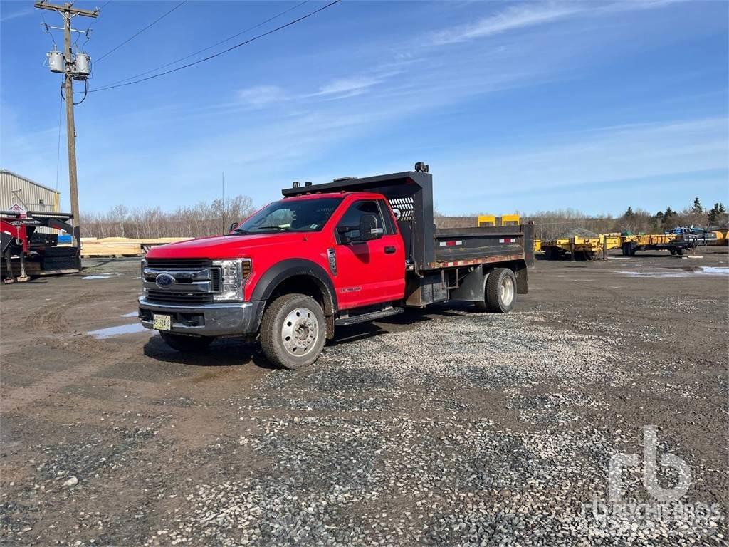 Ford F-550 Billenő teherautók