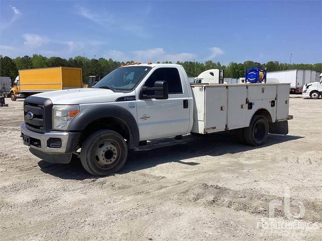 Ford F-550XL Közúti karbantartó haszongépek