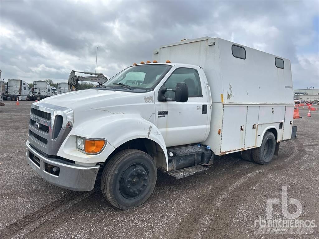 Ford F-650 Közúti karbantartó haszongépek
